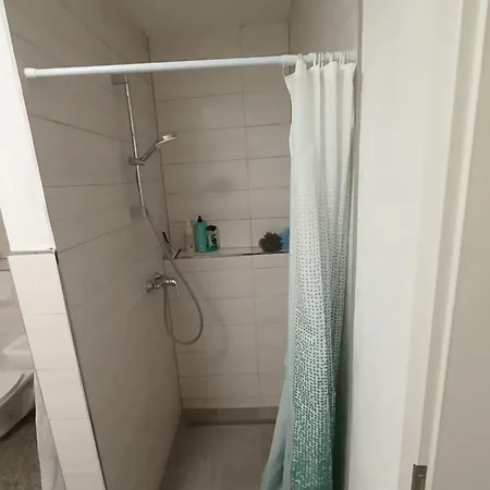 Ruhig Gelegene Am Schlosspark * Wiesbaden