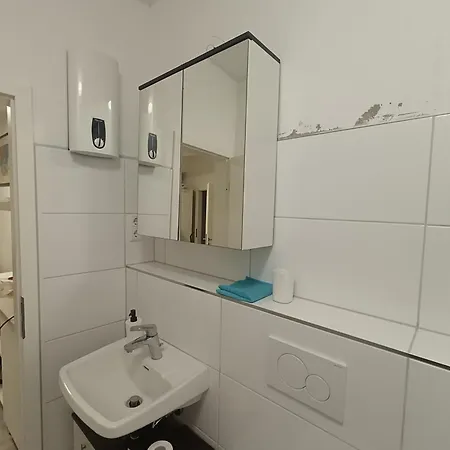 Ruhig Gelegene Am Schlosspark Appartement Wiesbaden