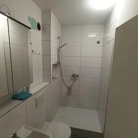 Apartment Ruhig Gelegene Am Schlosspark Wiesbaden