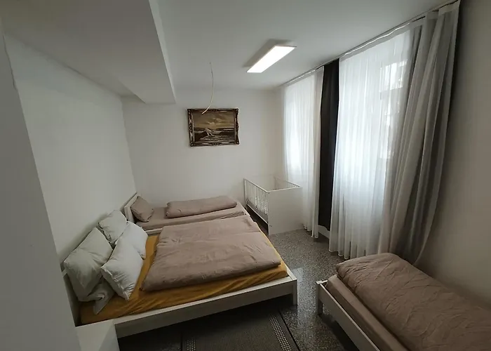 Ruhig Gelegene Am Schlosspark